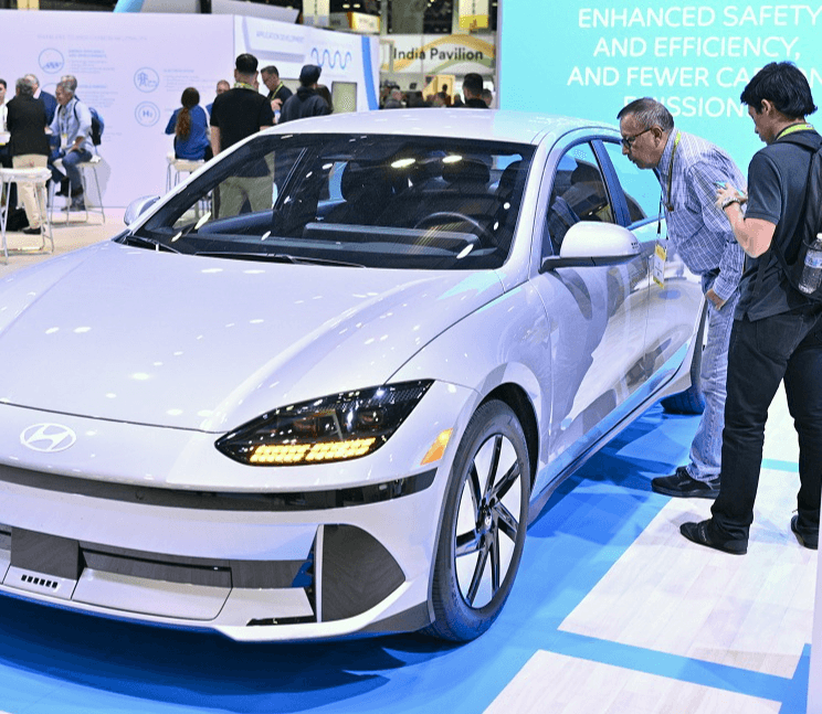 Automotive showcase with electric vehicle